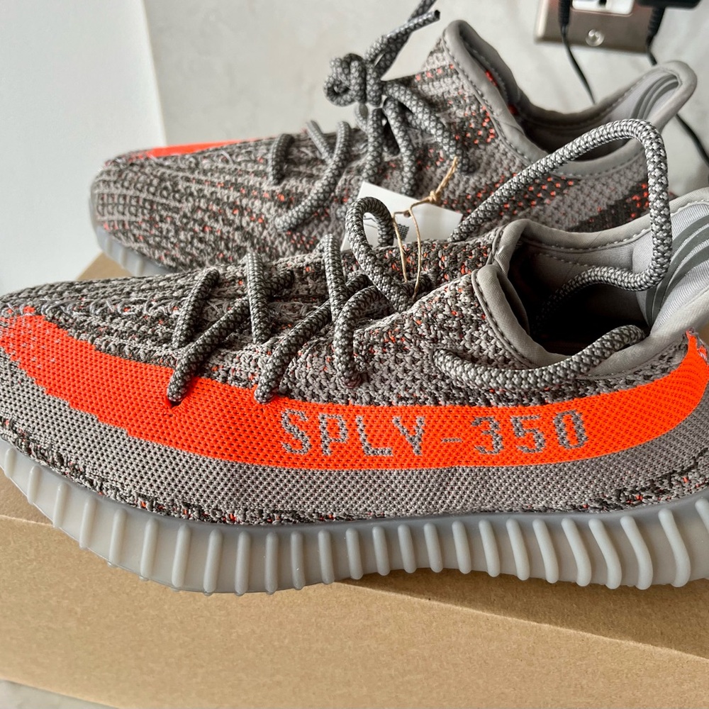 New Adidas Yeezy Boost 350 V2 Beluga Reflective Size 7.5